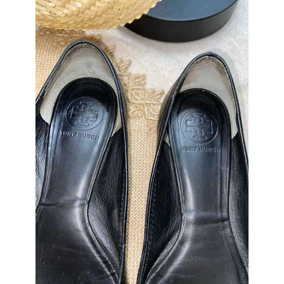 Tory Burch Ballet Flat Leather Upper size 7.5M Gold T Logo Shoes - Picture 7 of 11